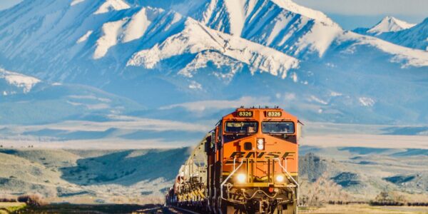 Most Scenic Train Routes in the USA You Should Try